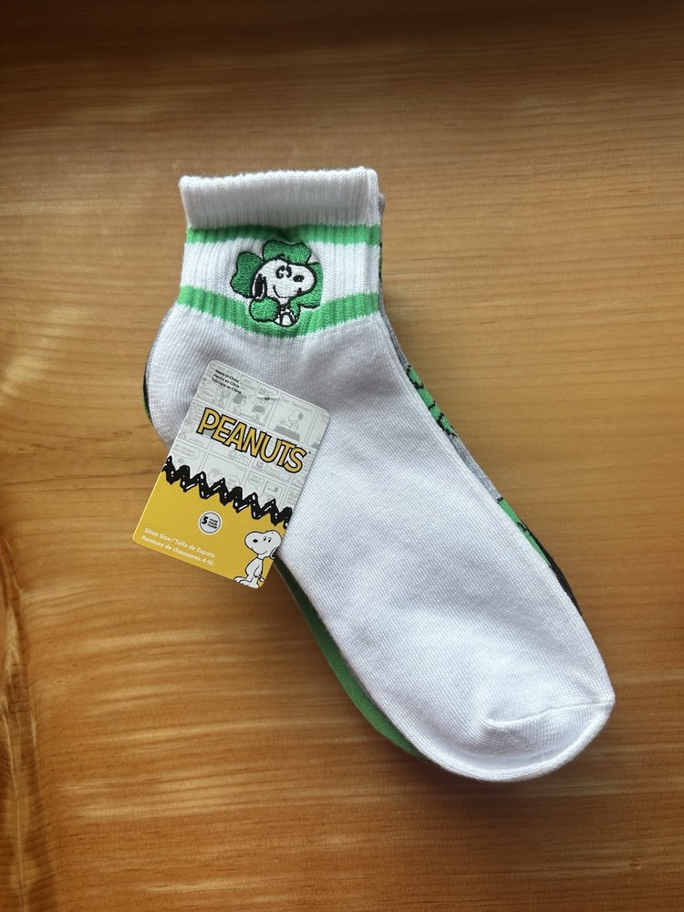 New Peanuts Snoopy Woodstock Shamrock Crew Socks 5-Pack 🍀