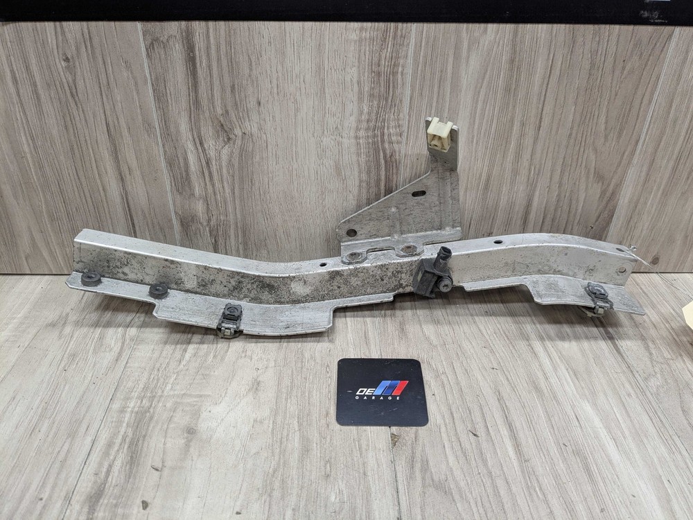 14-19 OEM BMW F15 F16 F85 F86 X5 X6 Left Driver Headlight Mount Support Bracket