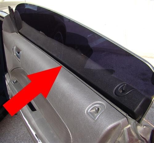 2005-2009 FORD MUSTANG INNER DOOR BELT WEATHERSTRIPS LH+RH CHRISTMAS  SALE!-image