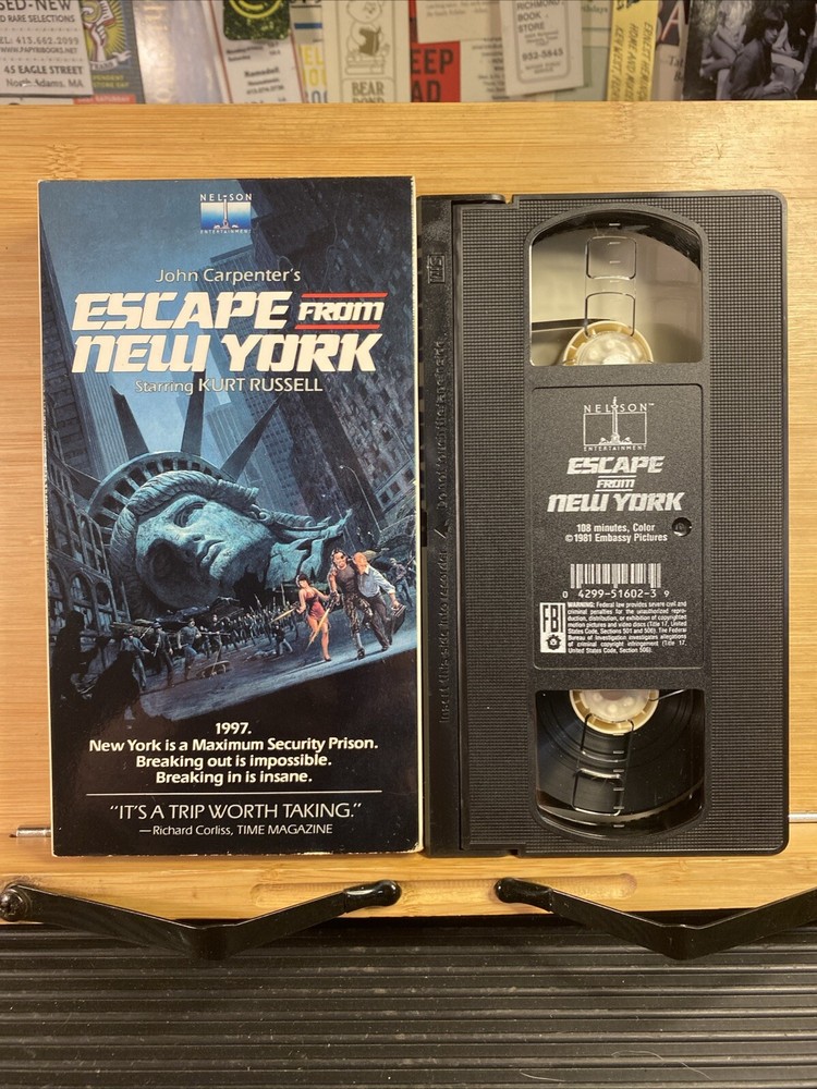 Escape from New York VHS 1984 John Carpenter Kurt Russell Nelson