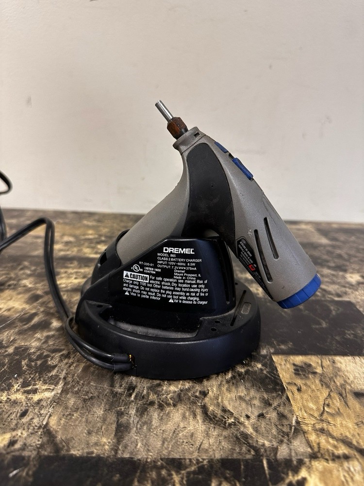 Dremel Stylus 1100 Cordless Rotary Tool: w/ Battery Charging Stand 865