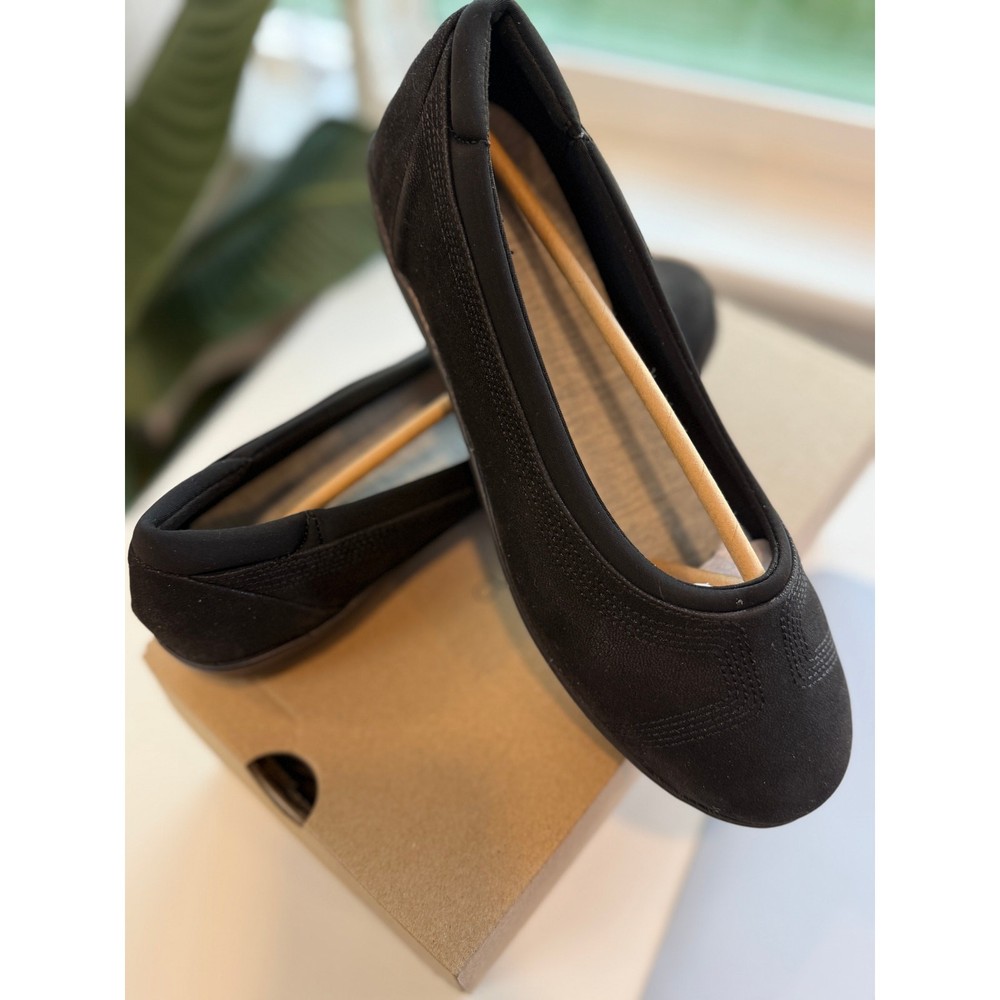 NEW CLARKS CLOUDSTEPPERS Women's AYLA LOW Ballet Flats; 8.5 Wide