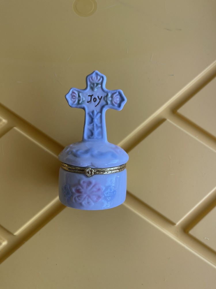 Ceramic Cross/Joy Ring Holder