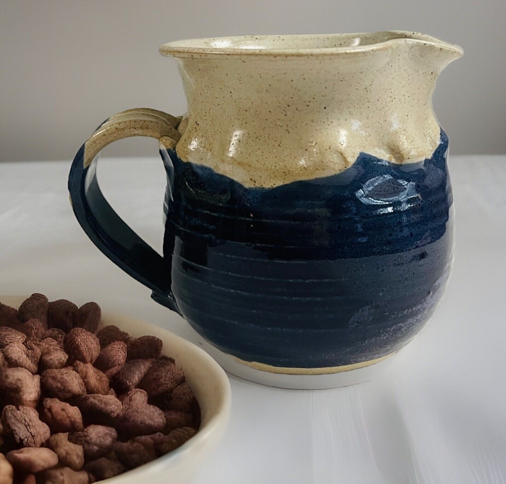 Vintage Stone Crow Pottery Pittsboro  N. Carolina Signed By Joyce 1983