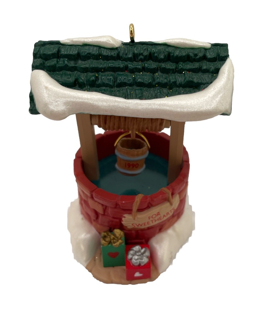 'Sweetheart' 'Keepsake' Series Hallmark 1990 Christmas Ornament