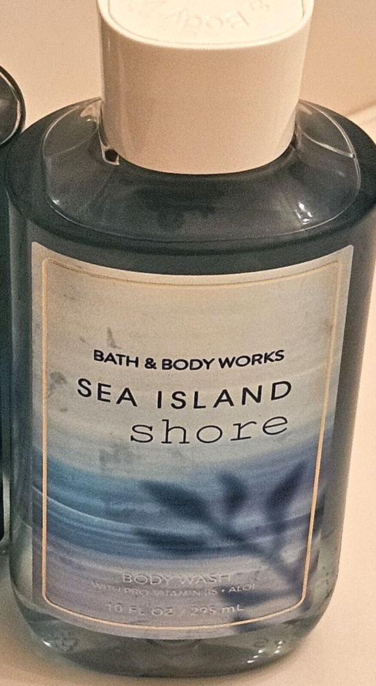 Bath  and Body Works  Sea Island Shore Scented Shower Gel Body Wash  10 OZ