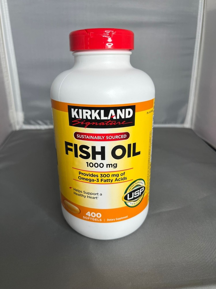 Kirkland Signature 1000mg Fish Oil Softgels with 300mg Omega-3 - 400 Count Exp 08/2027