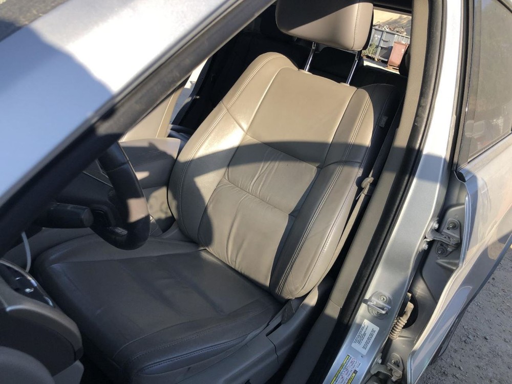 2011 2012 JEEP GRAND CHEROKEE Left Front Driver Bucket Seat Gray Leather  901409