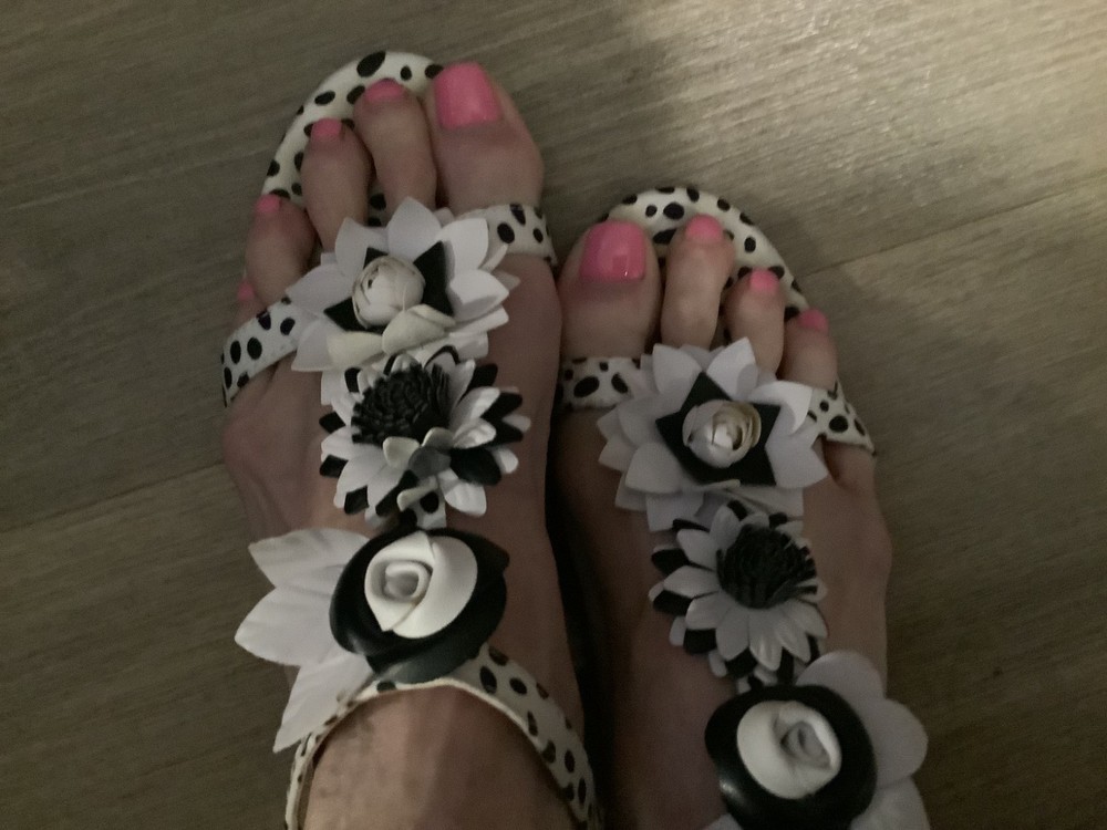 Betsy Johnson sandals size 10 polka dots and flowers black and white. So so cute