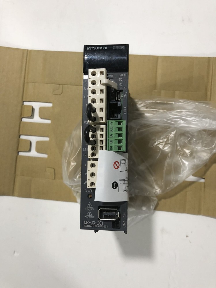 1PC Used Mitsubishi servo Drive MR-J3-20T MRJ320T Fully tested