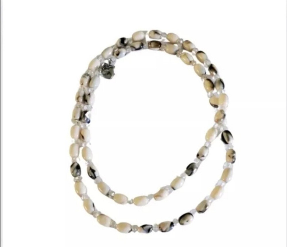 Ann Taylor LOFT White Swirl And Clear Plastic Beads Necklace, 38