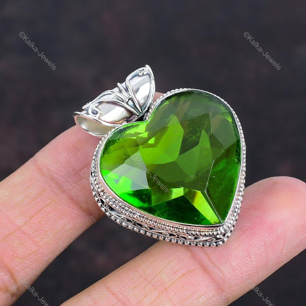 Cyber Monday Deal Peridot Gemstone Vintage And Heart Pendant 925 Sterling Silver-image