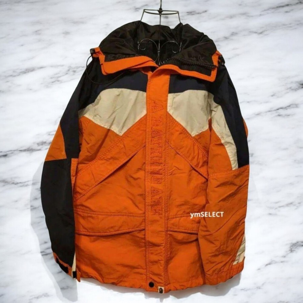 A Bathing Ape Nylon Snowboard Jacket Large for Winter Sports and Ski Wear