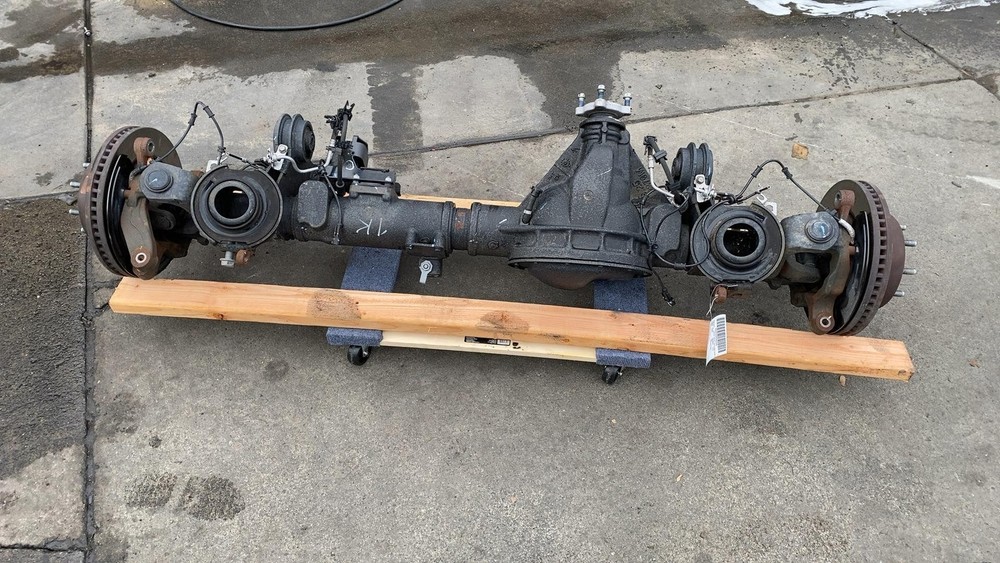 2019-2023 Ram 2500 3500 Pickup 6.7L Diesel Turbo Front Axle Assembly AWD