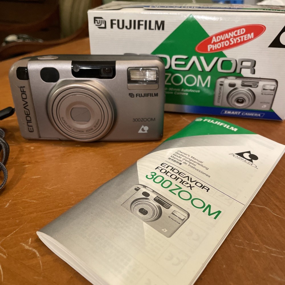 Fujifilm Endeavor IX240 Vintage Film Camera with 30mm-90mm Lens