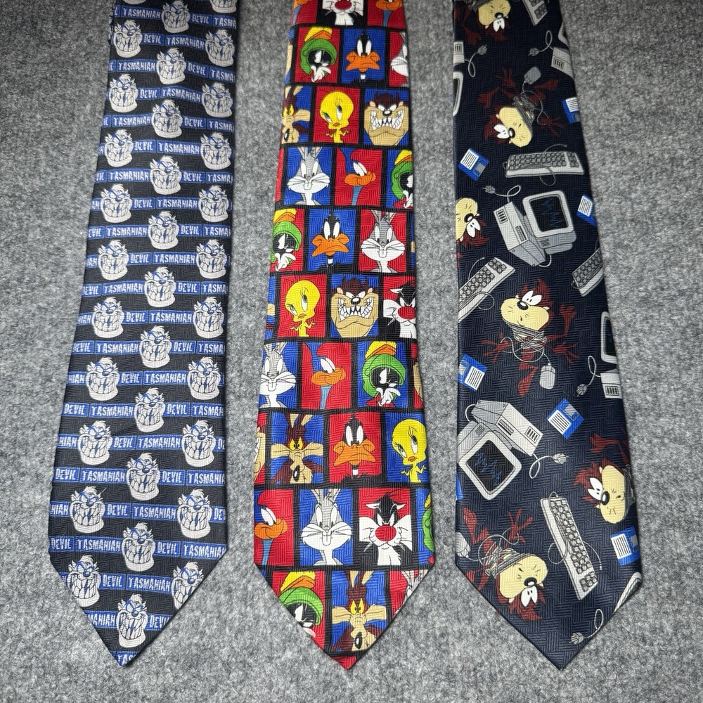 VTG Looney Tunes Tie Lot Mens Silk Bugs Bunny Tweety Daffy Taz Office Tie x3