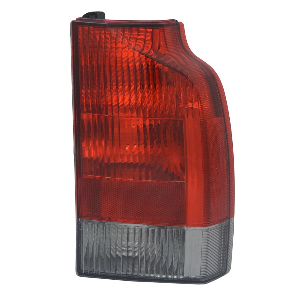 NEW LOWER RIGHT TAIL LIGHT FOR VOLVO V70 2001-04 XC70 2003-04 VO2819110 9474851