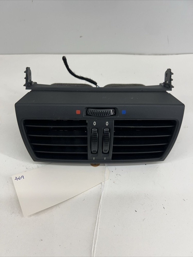 2007 - 2013 BMW X5 E70 Dashboard Air Ventilation Grille Center 011785702