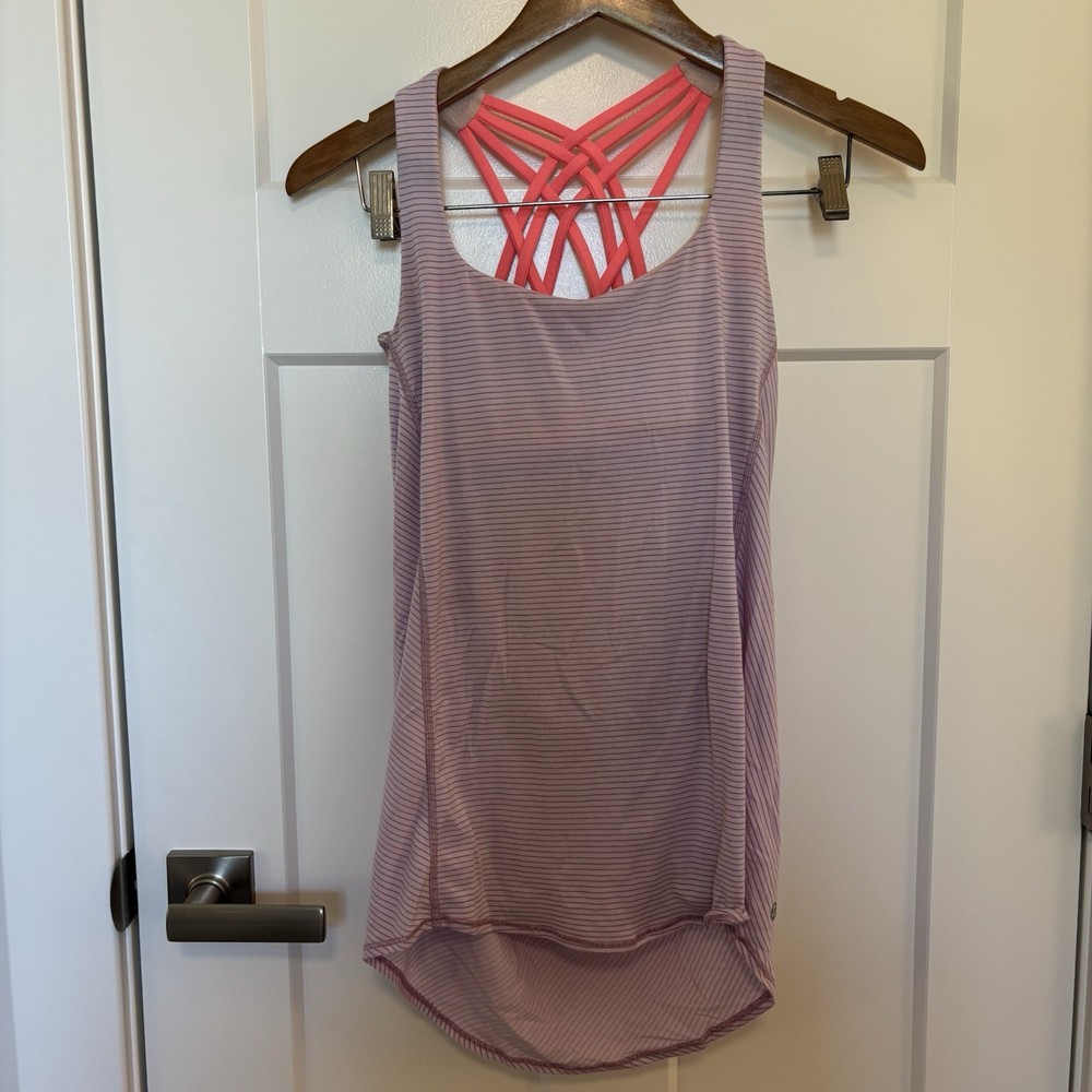 Women’s Lululemon Flowy Open Back Purple And Pink Bra Tank Top Size 6