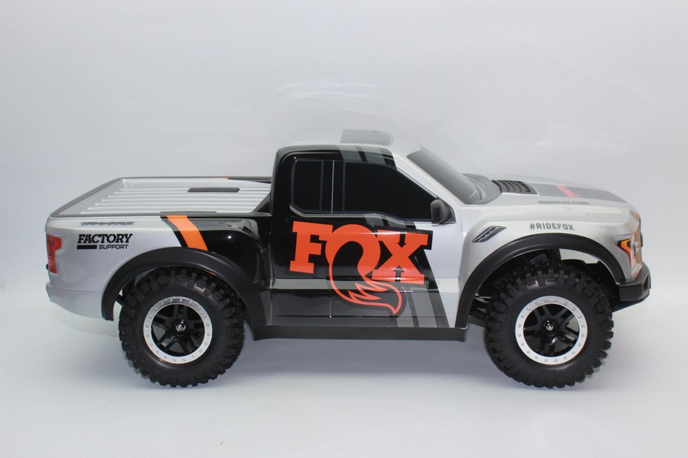 Traxxas 58094-8 Fox Ford Raptor F-150 1:10 2.4GHz RC Car with Battery & USB-C Charger 2WD