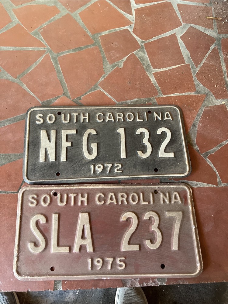 Set Of Two Vintage Sc License Plates