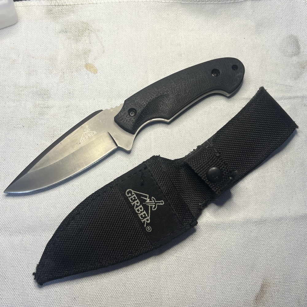 GERBER PROFILE-Drop Point Skinner-Stainless- Full Tang -Sheath-Discontinued-Used