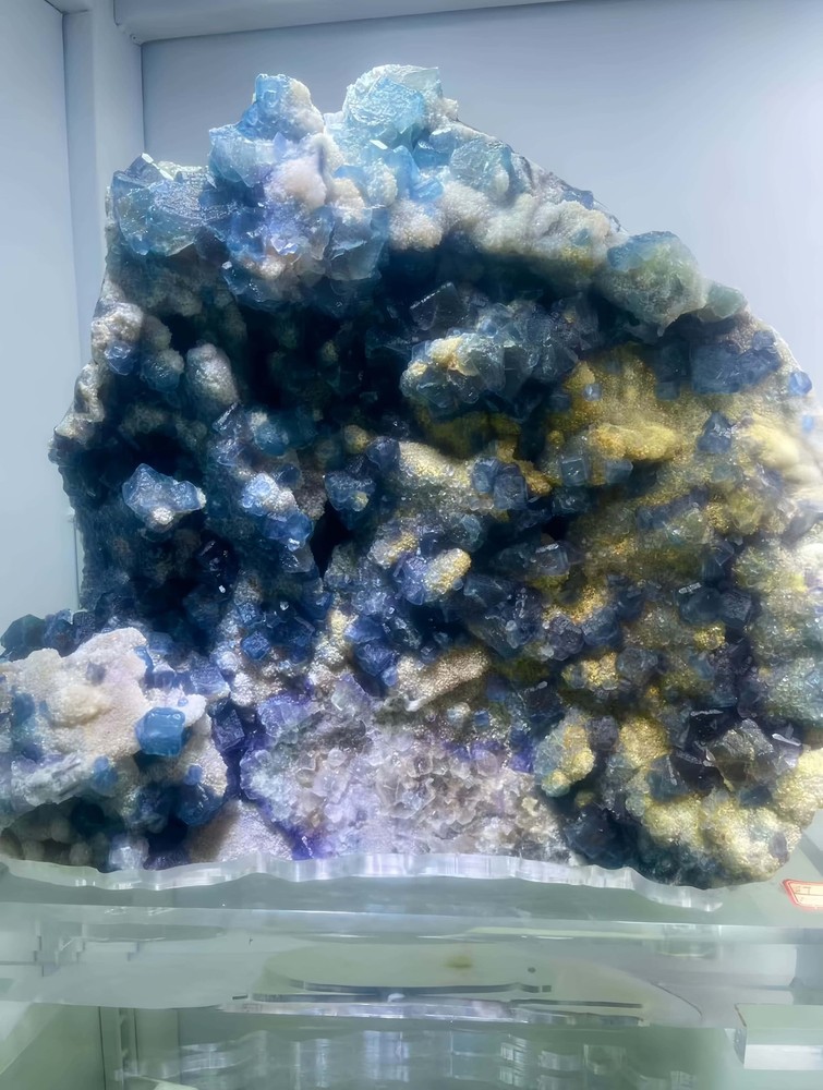 37.4lb Rare Natural Fluorite Quartz Crystal Mineral Specimen Collection + stand