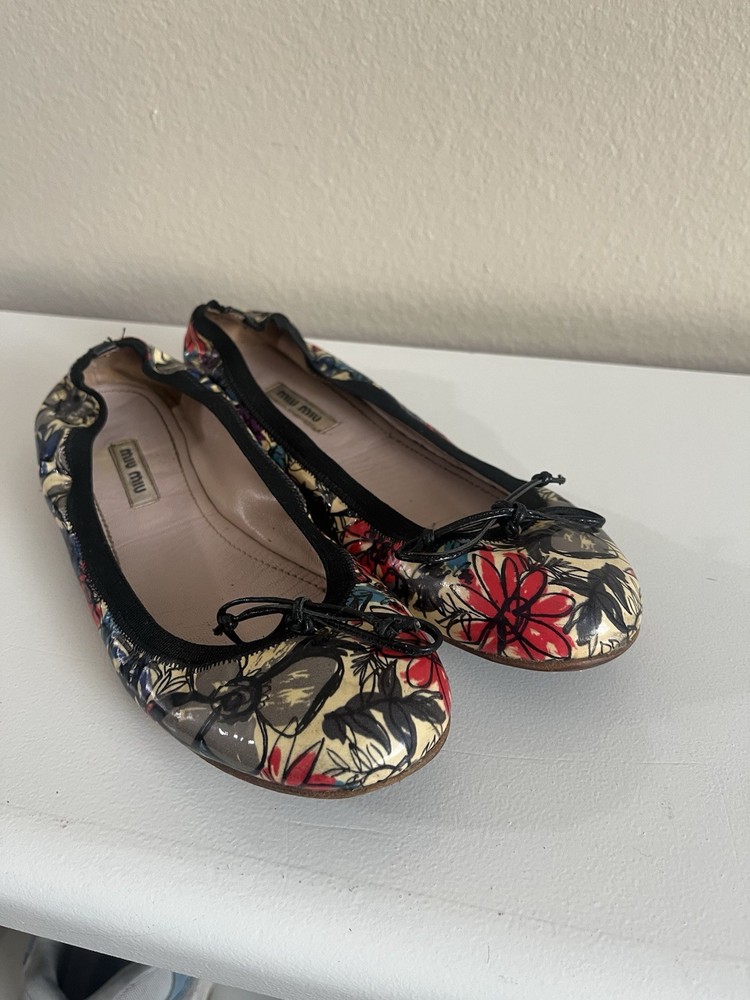 Miu Miu Flats Size 37