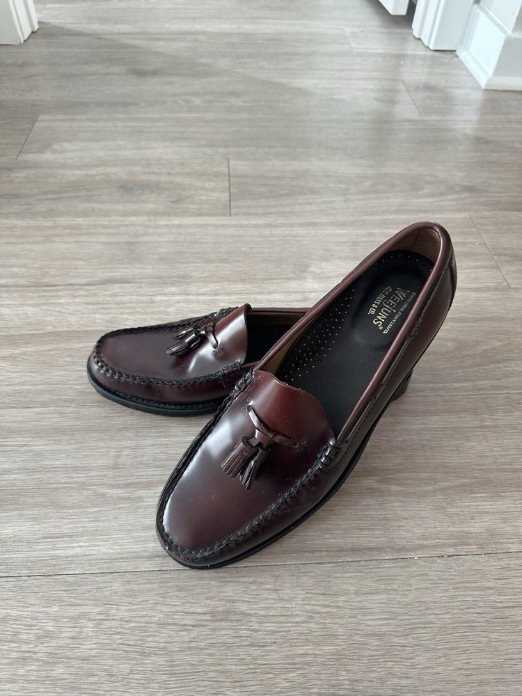 G.H Bass & Co. Jaclyn Leather Loafers Burgundy Tassel, Size 11 m