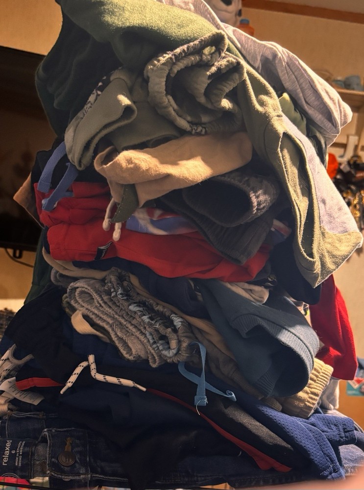 Boys 6/7 Clothes Lot, 42 Pieces pants shorts sweats pjs