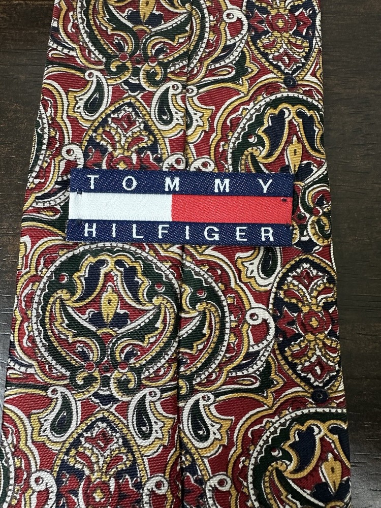 Tommy Hilfiger Vintage 1990 Multicolor Paisley Silk Tie 100% Italian