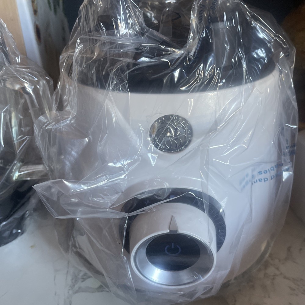 ROYAL PRESTIGE Power Blender Max w/ Glass Jar 120 V ES0042 Nice In Box