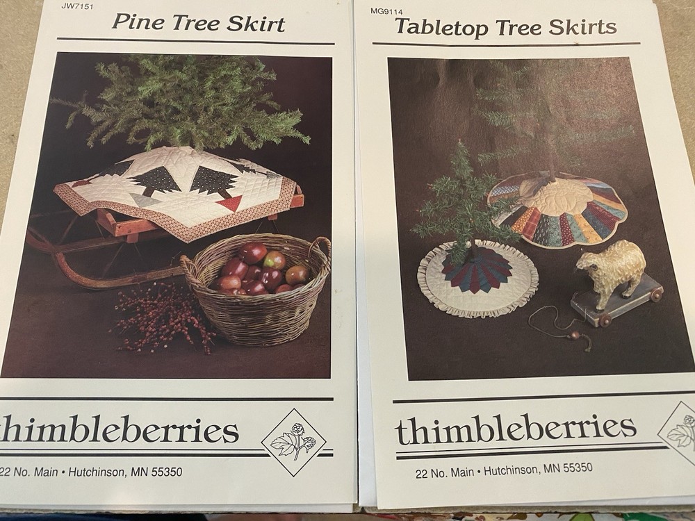 Thimbleberries Table Top Xmas Tree Skirt & Pine Tree Skirt Pattern Quilted Skirt