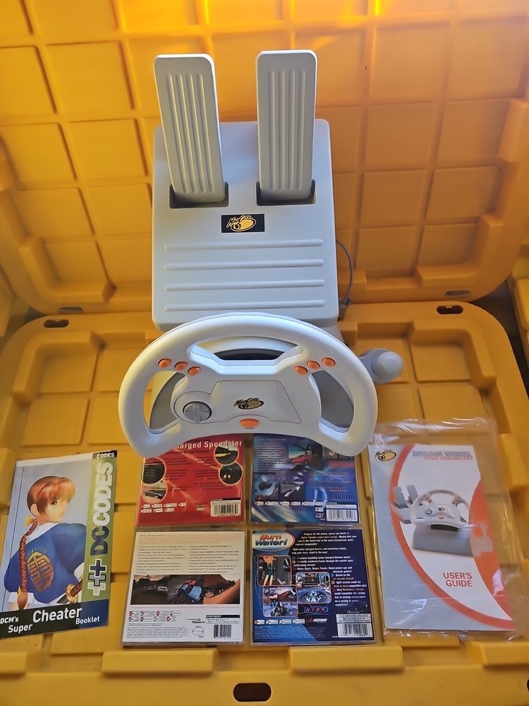 Sega Dreamcast Mad Catz Dream Wheel Steering Wheel Pedals Set tested. With Games