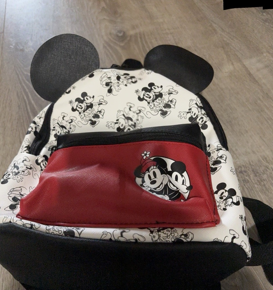 Disney World Mickey Mouse Backpack Bag New Without Tags