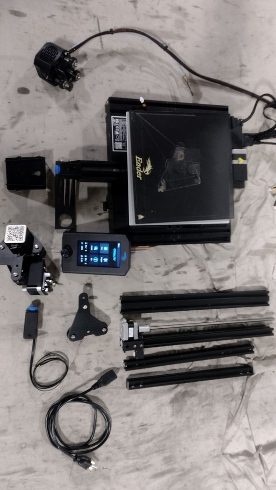 Creality Ender 3 V2 3D Printer *For Parts* Silent Motherboard, Resume Printing