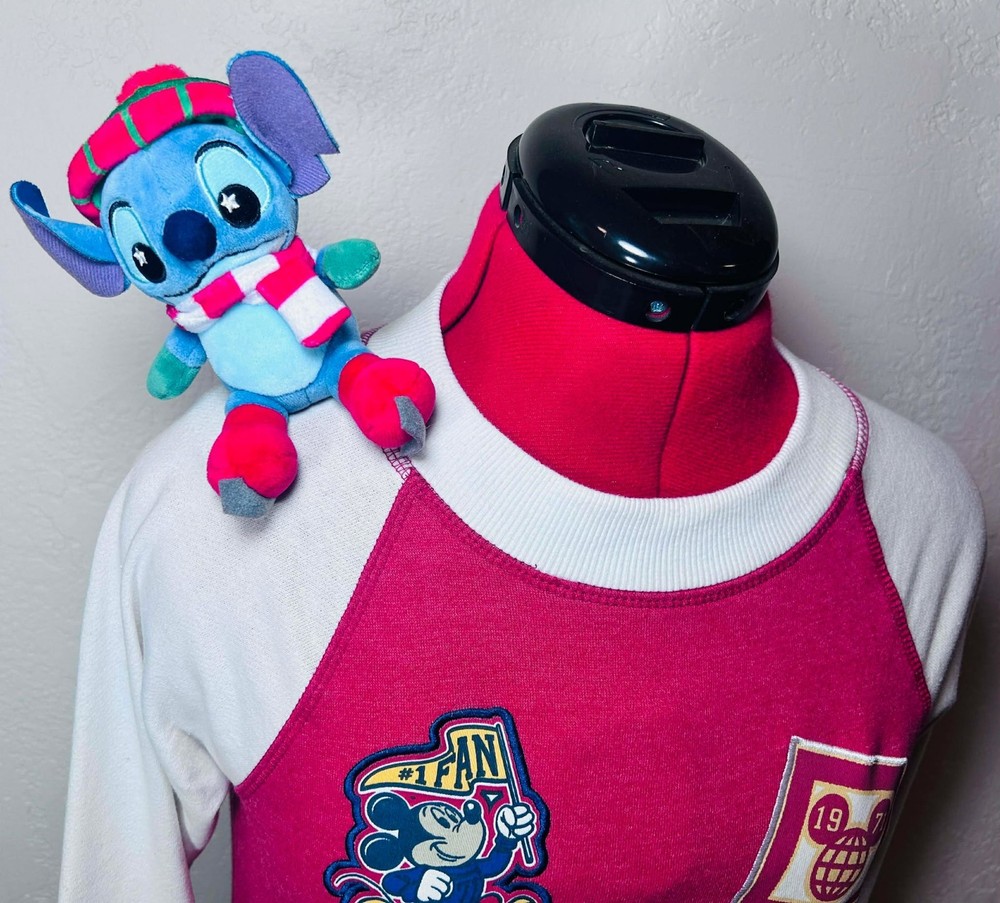 Disney  Stitch Holiday Ski Outfit Christmas Magnetic Custom Shoulder Pal Plush