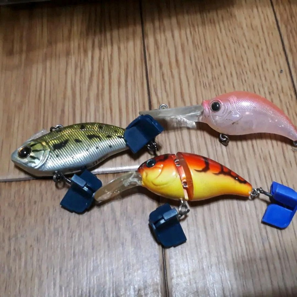 Fishing Lure Two Crank Vibration Set