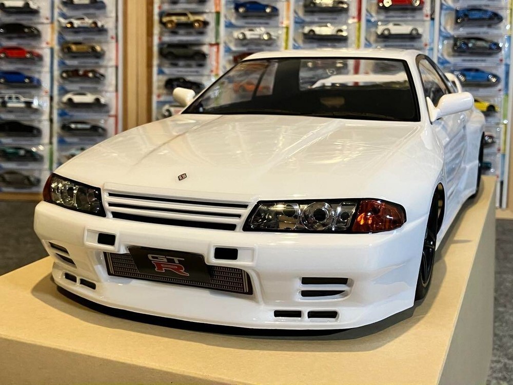 Tamiya 1/10 Nissan Skyline GT-R R32 White RC Body Unpainted