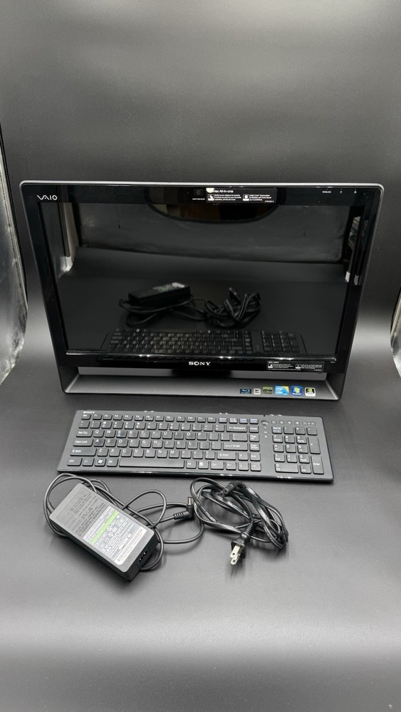 Sony VAIO VPCJ117FX 21.5” All-in-One PC Core i5 Windows 7 AS-IS For Parts