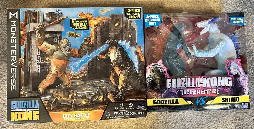 Godzilla vs Kong and Shimo Battle Action Figure Set  