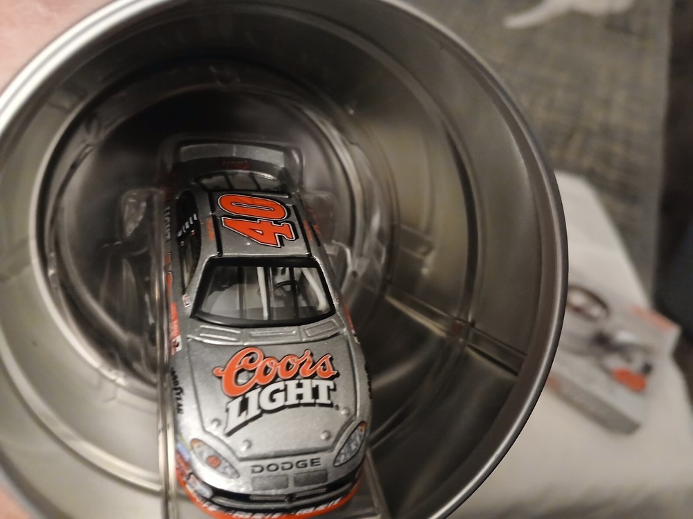 Coors Light, 2003 Dodge Intrepid #40 in a Beer Keg) Part #103420 New in Box