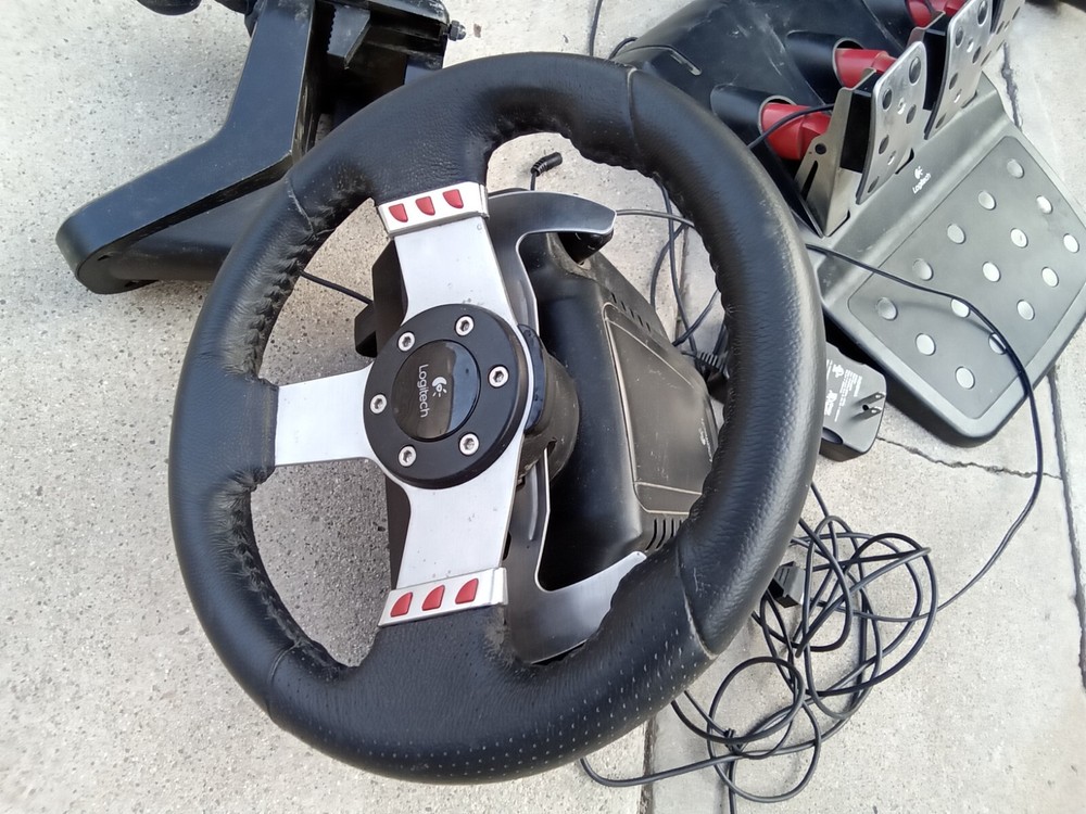 Logitech G27 Racing Wheel with Force Feedback Pedals and Shifter
