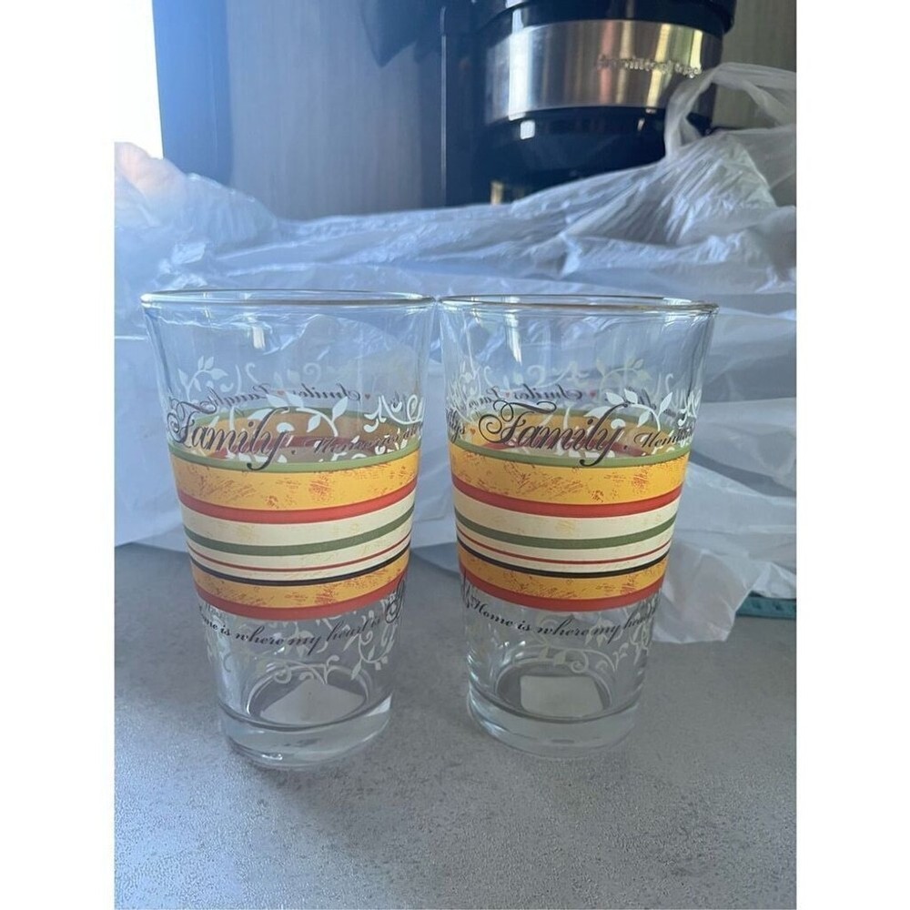 Vintage Libby Family and Friends 5 oz drinking glass set  