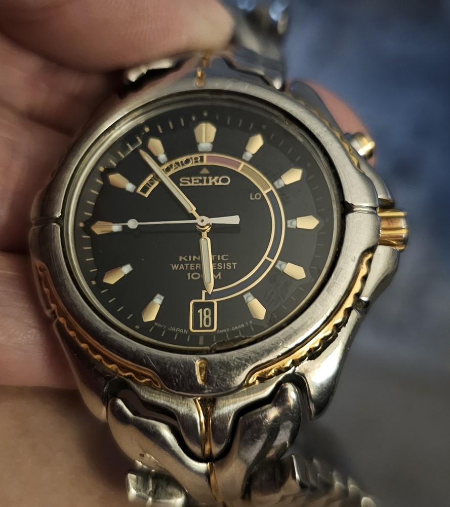 Seiko Kinetic Analog 100m Black Dial Two-Tone Stainless Steel Men's Watch