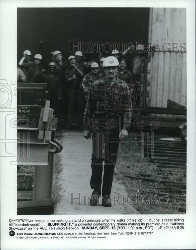 1987 Press Photo Dennis Weaver in 