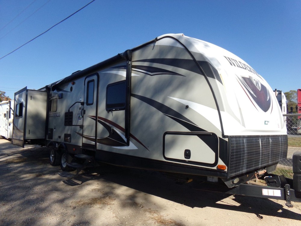 No Reserve Used 35ft big 3 slide camper trailer tiny home RV repo no furniture