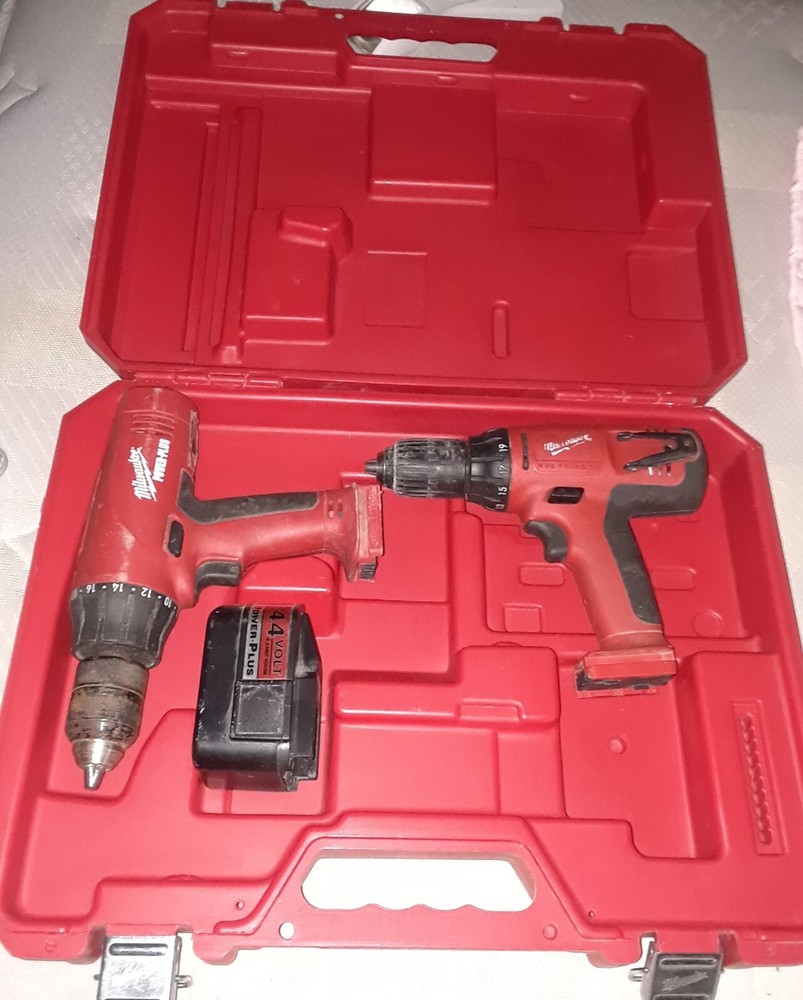Milwaukee Drills 05-1620 06-1220 14.4v + Case - Not Tested for Parts Only