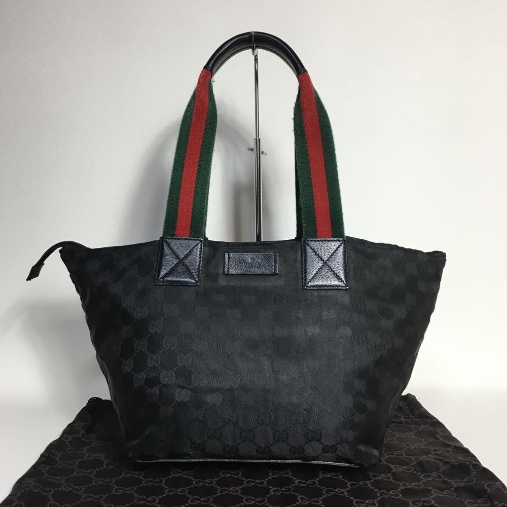 Gucci GG Nylon Sherry Line Black Handbag 2504 166