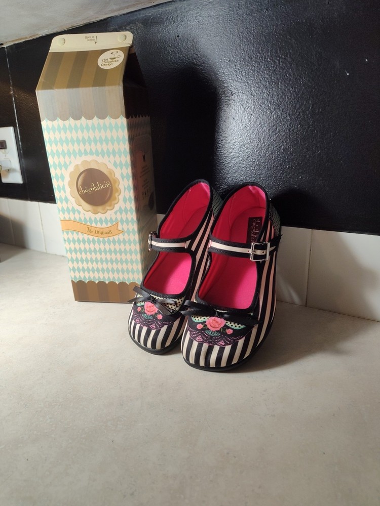 Womens Hot Chocolate Design Chocolaticas Daphne Shoes Size 5 Funky Fun W/Box Euc